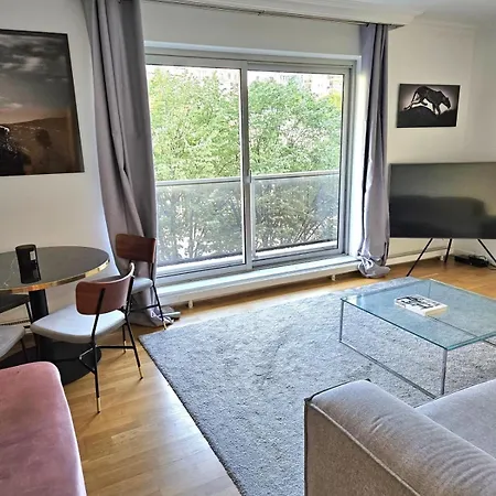 דירה 2 Bedrooms Tour Eiffel Trocadero 16 *