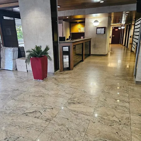 2 Bedrooms Tour Eiffel Trocadero 16 דירה *